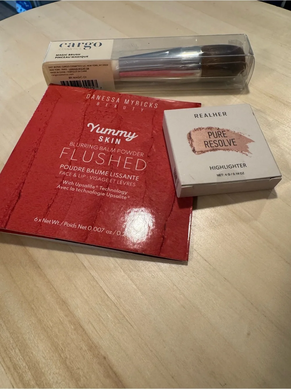 RealHer highlighter cosmetic